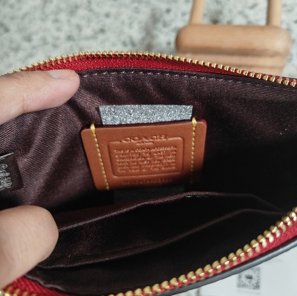 Coach New Year Corner Zip Wristlet With Snake Graphic - Picture 7 of 8